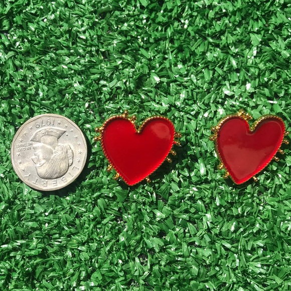 💖 5 for $25 💖 🆕 Be my Valentine Earrings ❤️ - Picture 3 of 7